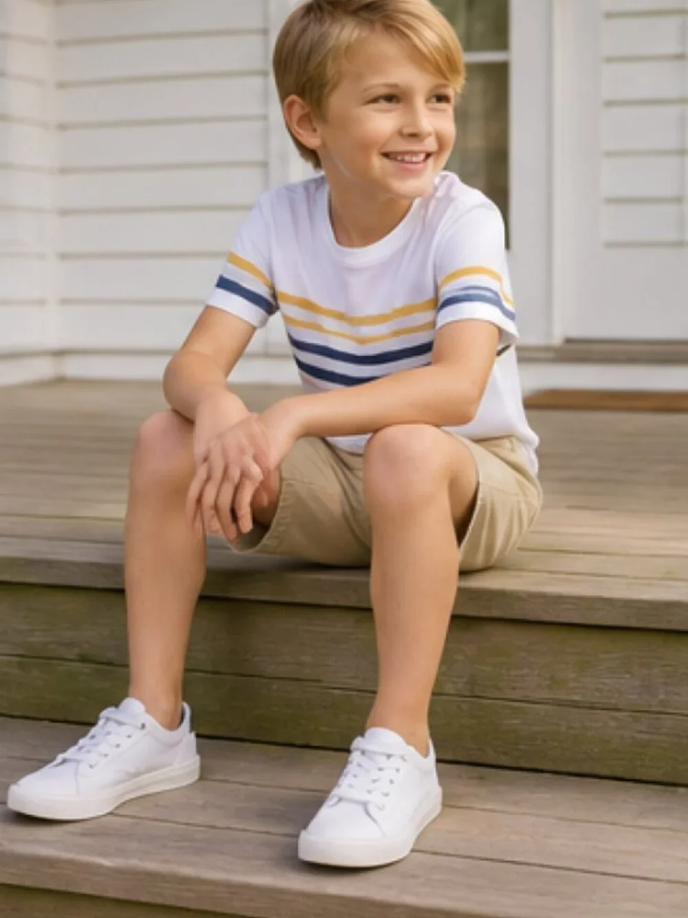 OshKosh - Boys Size 8 Khaki Shorts Adjustable Waist Casual Chino